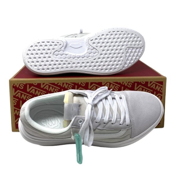 VANS Old Skool Overt CC Platform Shoes White Suede Canvas Men's Low VN0A7Q5ELGX - Picture 8 of 11
